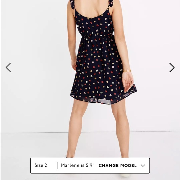 NWT Madewell Ruffle-Strap Wrap Dress in Confetti Floral - Picture 3 of 9